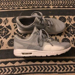 nike air max zero tennis shoes